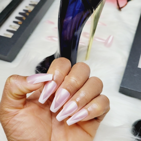 Nails - Picture 8 of 9